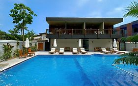 Marmeu Tropical (Com garagem)
